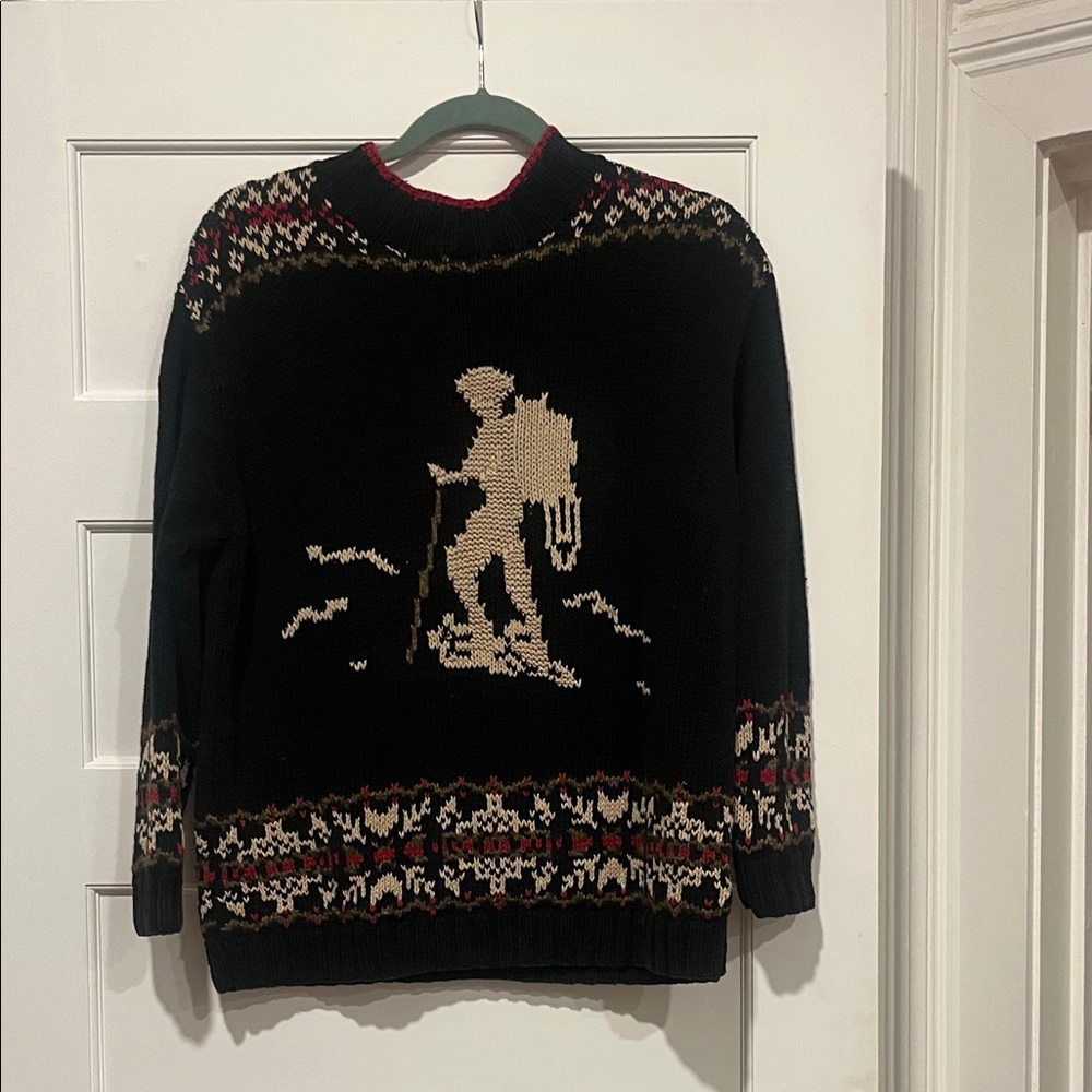 Eddie Bauer Vintage Hand Knit Black and Beige Hiker Crewneck Sweater